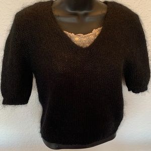 ⚫️New York Style women’s mohair blend black sassy crop sweater